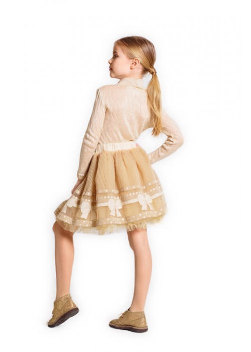 Golf suit and skirt with bows milk