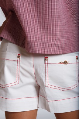 Shorts with red anchor white 