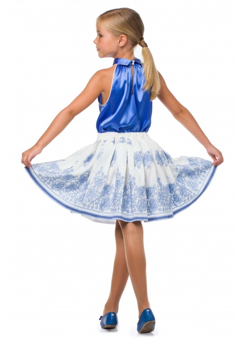 Suit shirt blue silk and milk skirt with blue embroidery