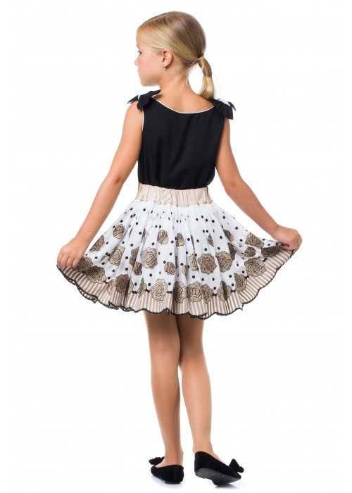 Suit T-shirt black with milk finish and skirt milk cotton with coffee roses