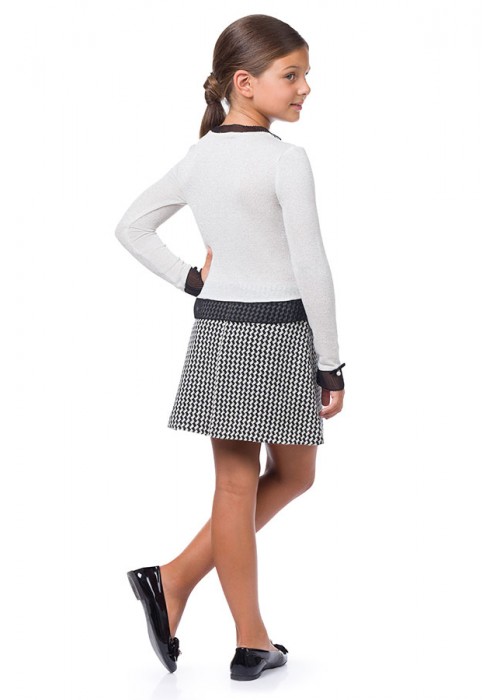 Golf with black corrugation silver