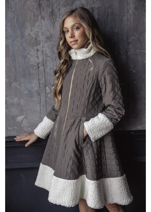 Quilted coat with fur trim cappuccino